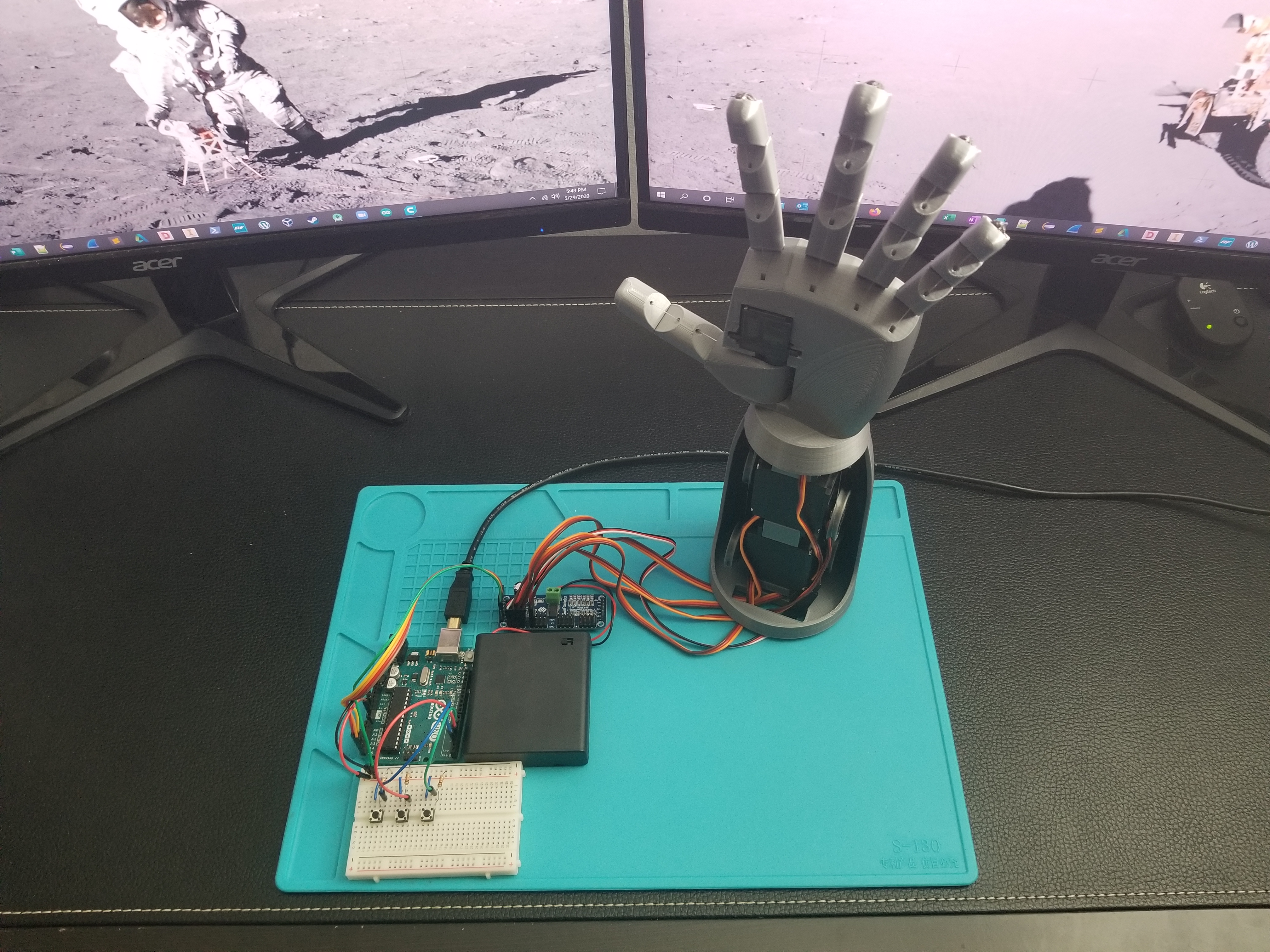 Gemini v2.0 Humanoid Robotic Hand